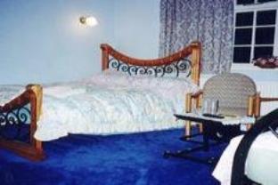 Da Vinci & Guest Parking, A Real Gem 4* Crawley (West Sussex)