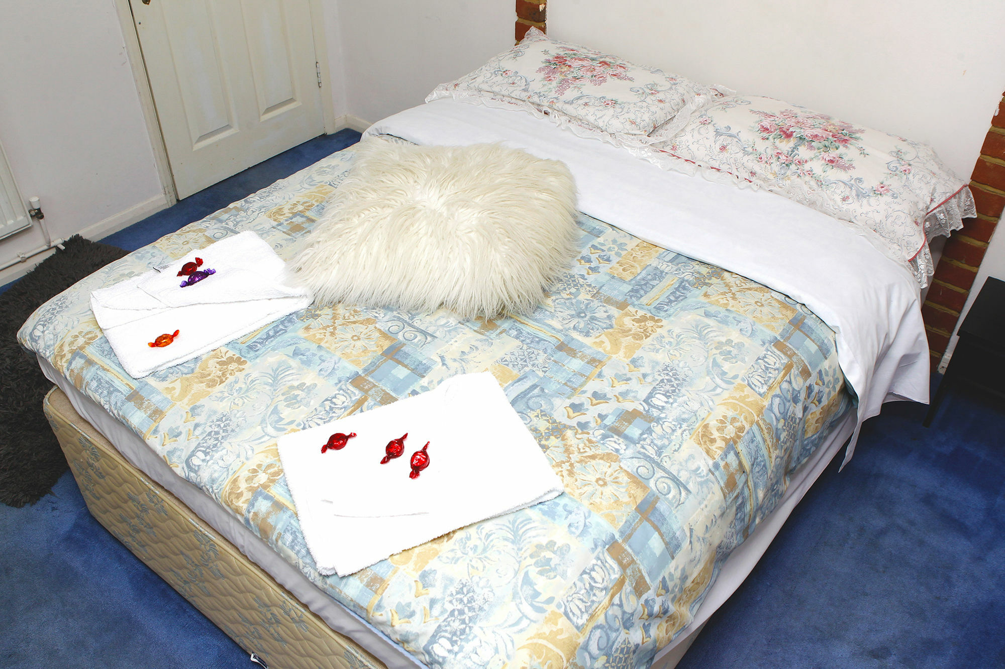 Guest house Da Vinci & Guest Parking, A Real Gem